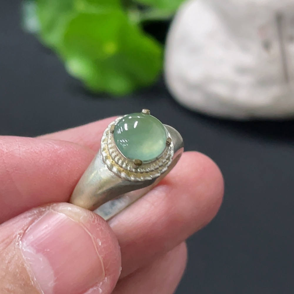 F34977839 Jadeite Cabochon Non-Gold Setting Total Weight Approx. 3.85g