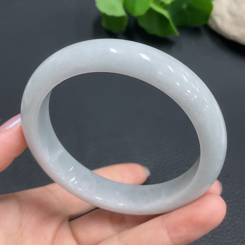 F22527411 Jadeite Bangle Size 59mm Total Weight 61.450g