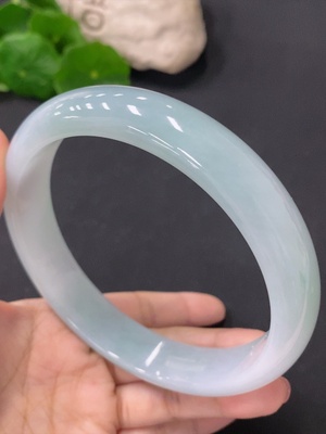 F35088126 Jadeite Bangle Size 78 Total Weight Approximately 105.86g