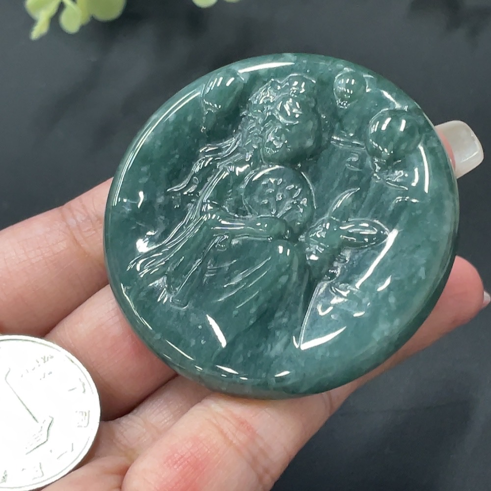 F13512793 Jadeite Lady Painting Pendant