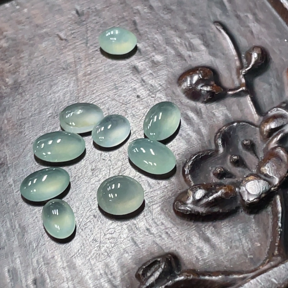 F29432860 Jadeite Cabochon