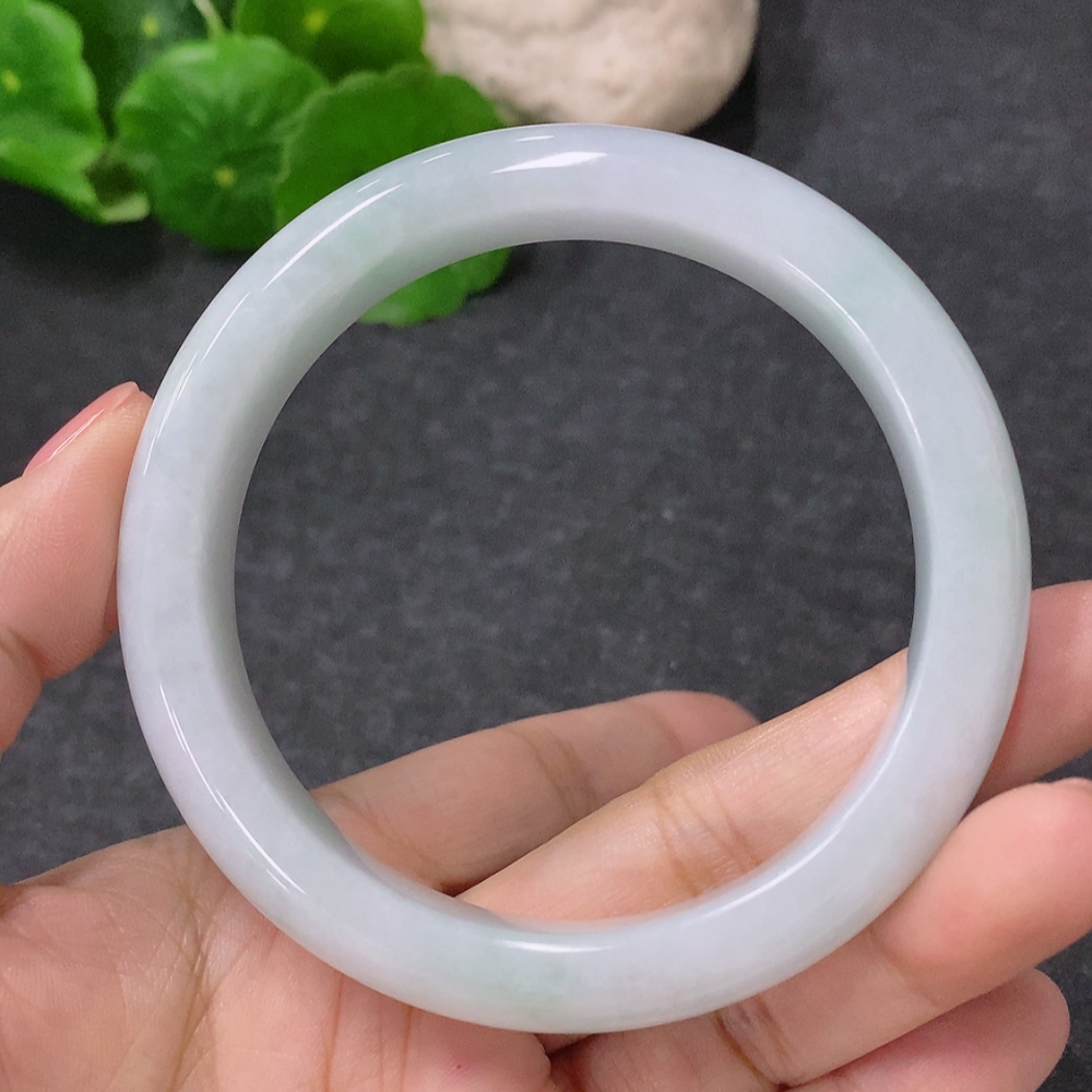 F34997882 Jadeite Regular Bangle Size 57.5mm Total Weight Approx. 57.35g with Breakage/Damage