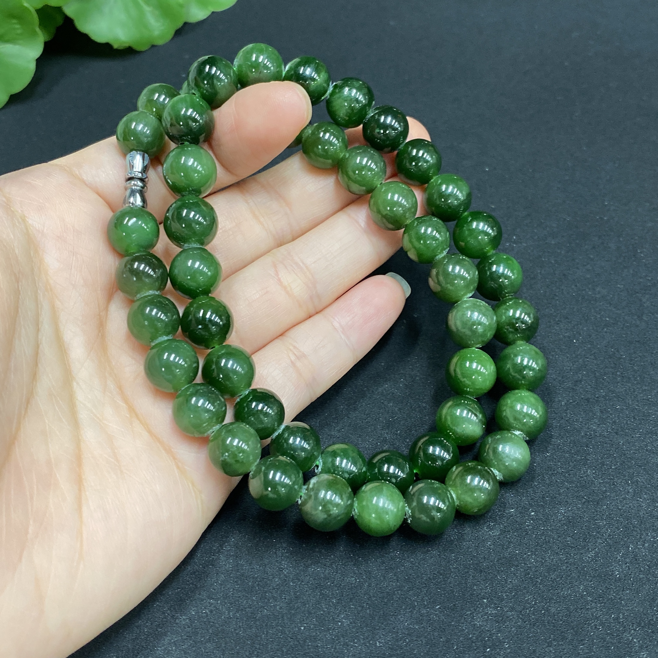 H34014791 Hetian Jade Jasper Bead Necklace Approx. 9.4mm Total Weight Approx. 62g
