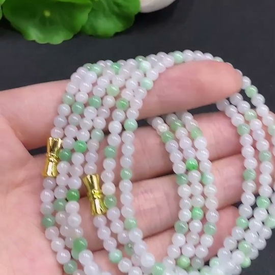 F34061629 Jadeite Beads Sell as a Lot No Gold Setting