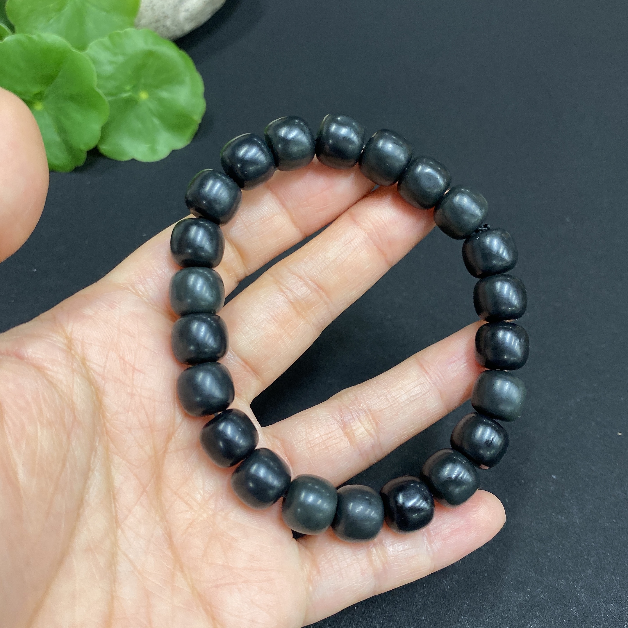 H32813249 Hetian Jade Bracelet, Approx. 9.8mm Beads, Total Weight Approx. 36.9g