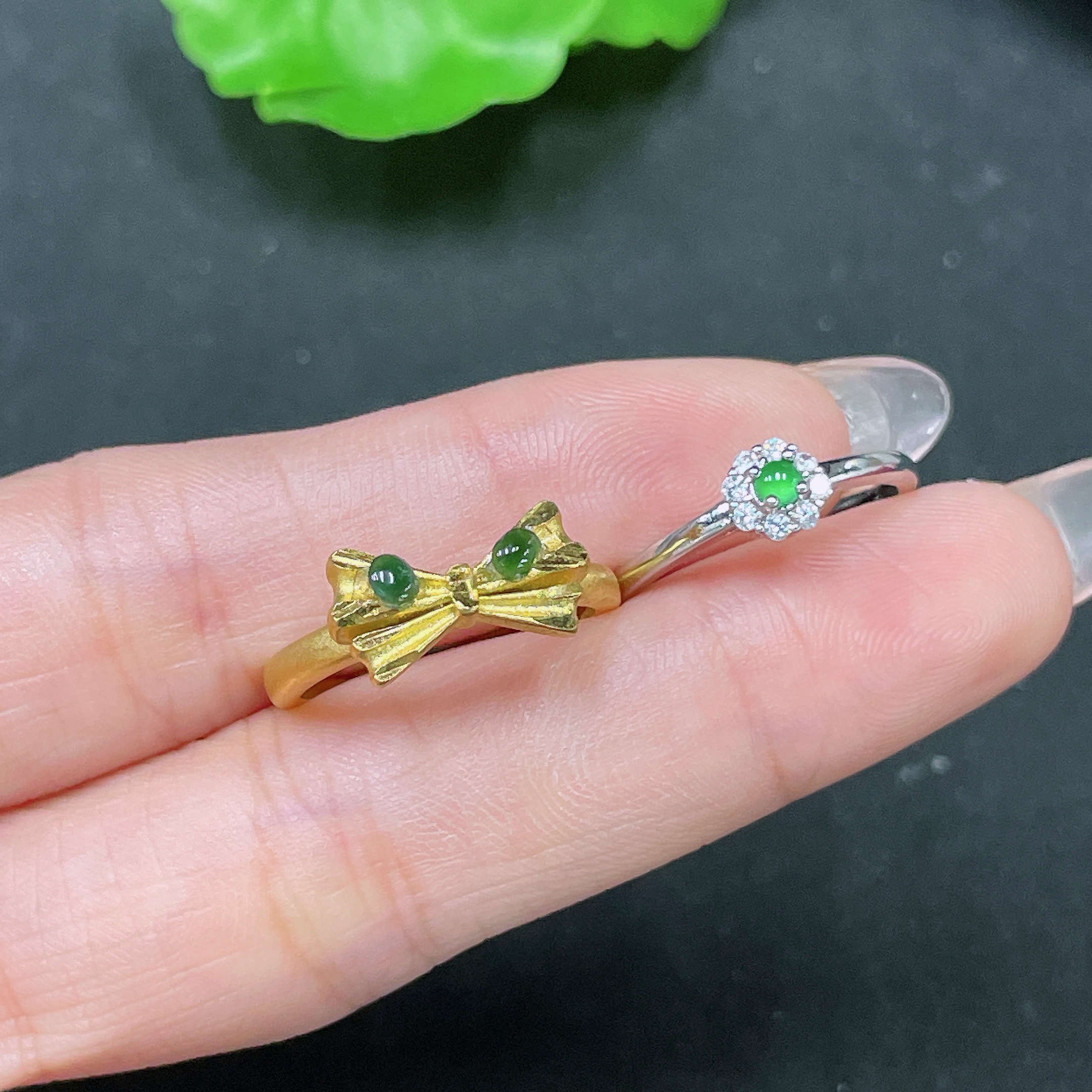 F34065227 Jadeite Inlaid Ring Non-Gold Adjustable Sell as a Lot