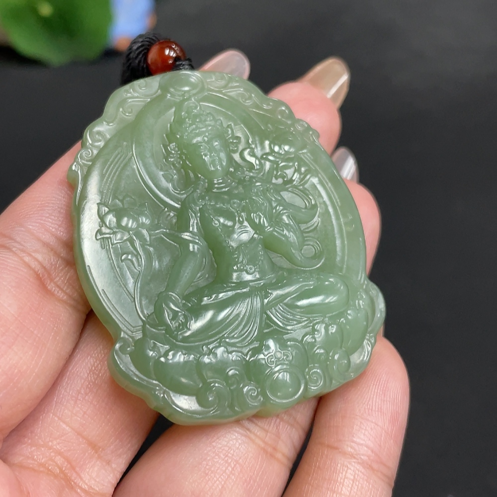 H32736601 Hetian Jade Pendant Guanyin Total Weight (including rope) 34.9g