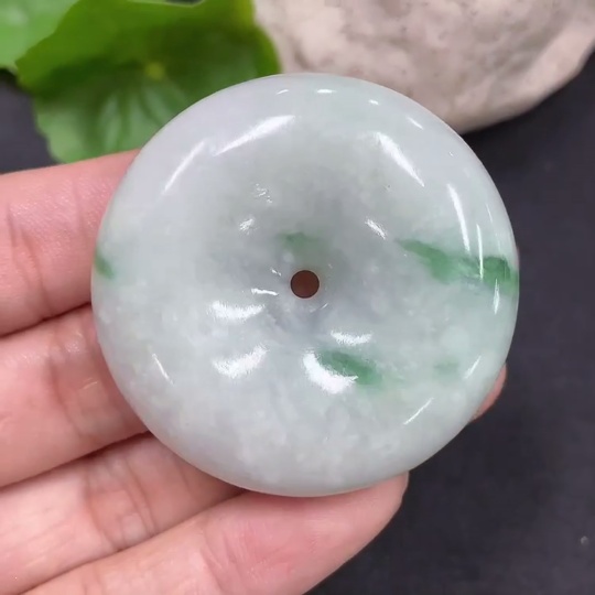 F17847800 JadeitePeace Pendant