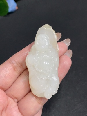 H28274679 Hetian Jade Pendant - Buddha Statue - Undetermined Skin Color Origin - Total Weight Approx. 42.3g