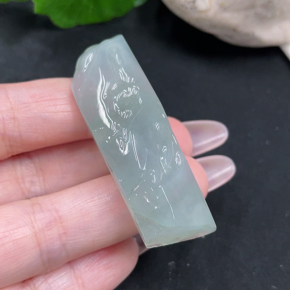 F34069431 Jadeite Freeform Pendant Total Weight Approximately 19.8g