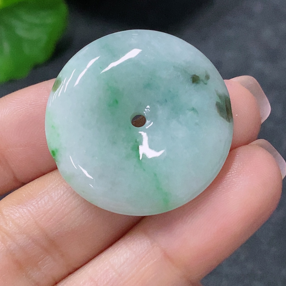 F34043282 Jadeite Pendant Peace Buckle Total Weight Approx. 9g