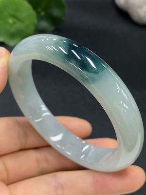 F19145325 Jadeite Round Bangle Size 57.3 Total Weight 54.462g
