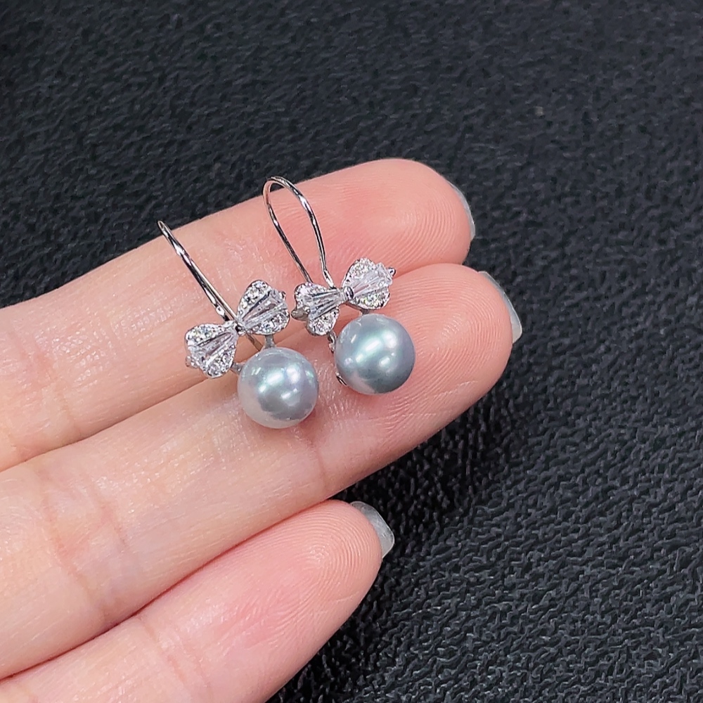 C33922799 Seawater Pearl Earrings Non-Gold Color Origin Undetermined Total Weight Approximately 1.81g Size About 6.4mm