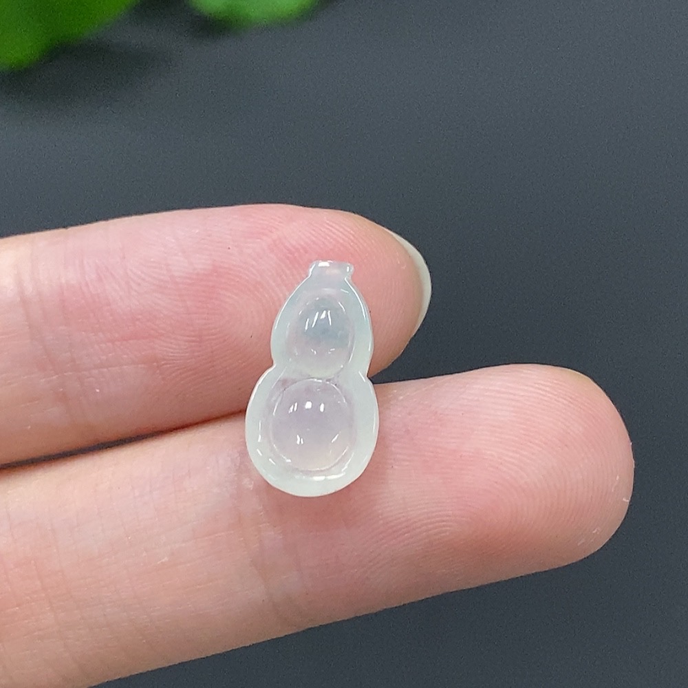 F07430366 Jadeite Gourd Inlay Piece