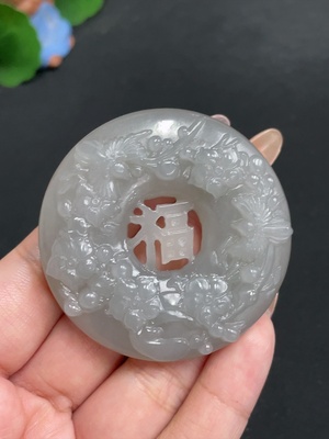 H32699191 'Hetian Jade Pendant - Joy on the Brows'