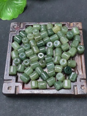 F35117305 Jadeite Beads 50+PCS Sell as a Lot Total Weight with Bag 45.79g