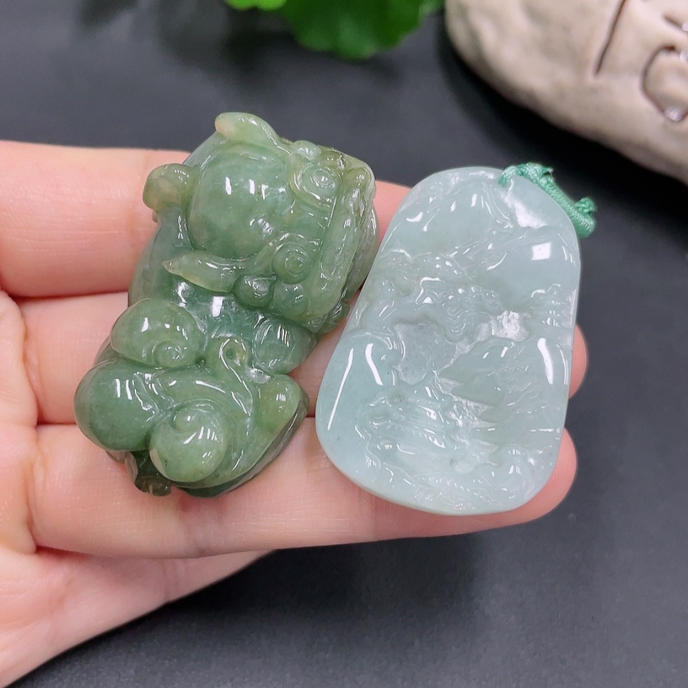 F20259290 Jadeite Pendant Wholesale Lot