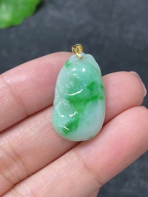 F34976581 Jadeite Pendant Ruyi 18k Total Weight Approx. 2g