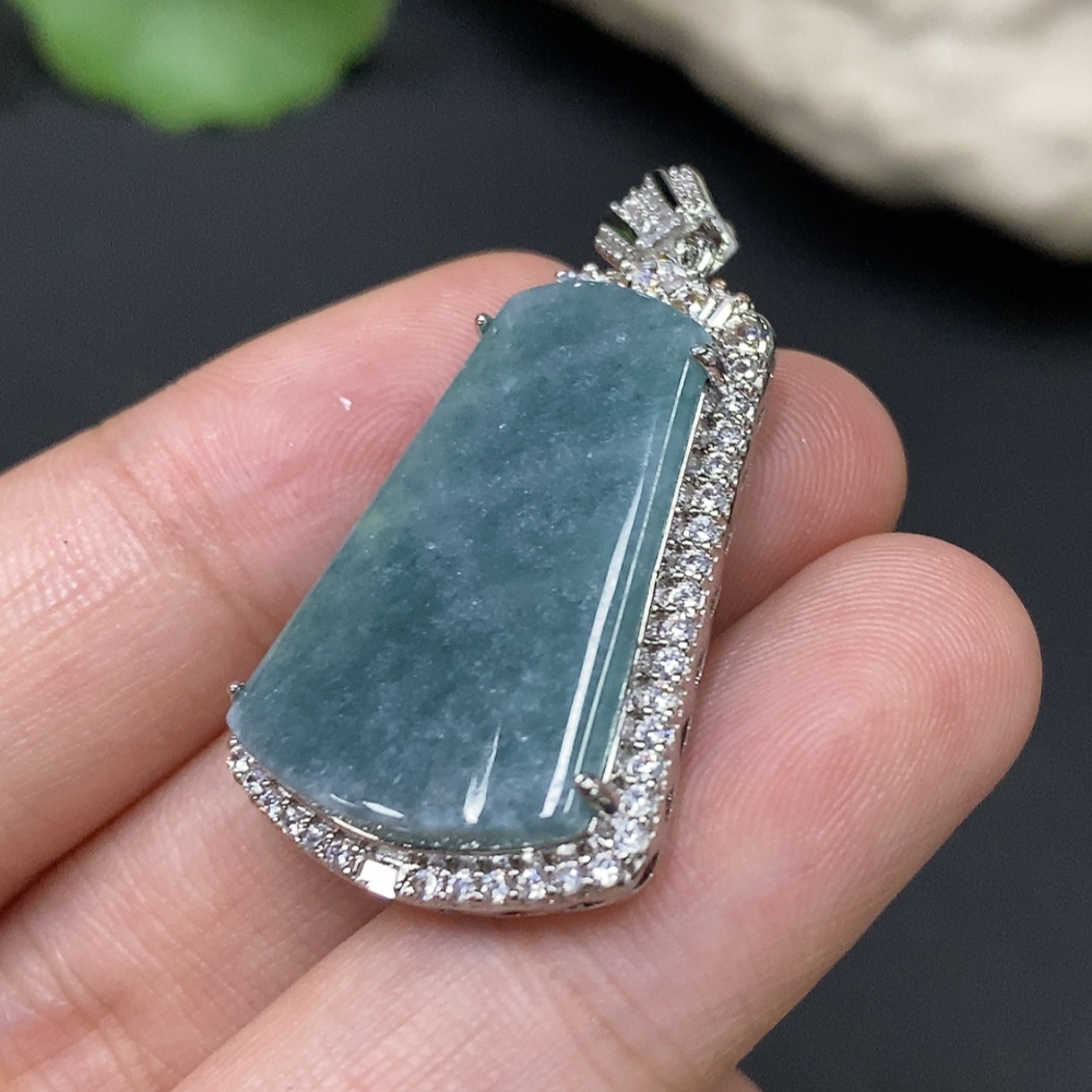 F27121881 Jadeite Inlay Piece Non-Gold Total Weight Approx. 5.14g