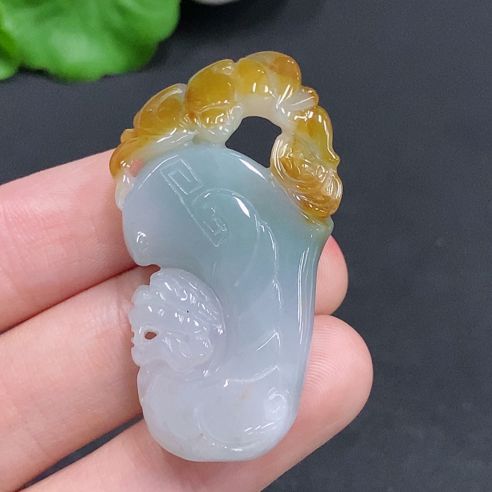 F30457685 Jadeite "Blessing Before Your Eyes" Pendant