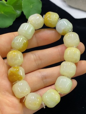 F34044096 Jadeite Bracelet 13.7mm Approx. Total Weight About 71.47g Yellow Part Color Origin Undetermined