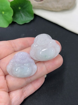 F41942108 翡翠佛公挂件 货品总重约11.46g