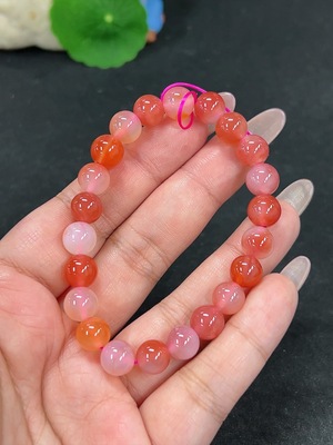 H41946122 盐源玛瑙手串 卡8.7mm左右 仅红色 货品总重约19.5g