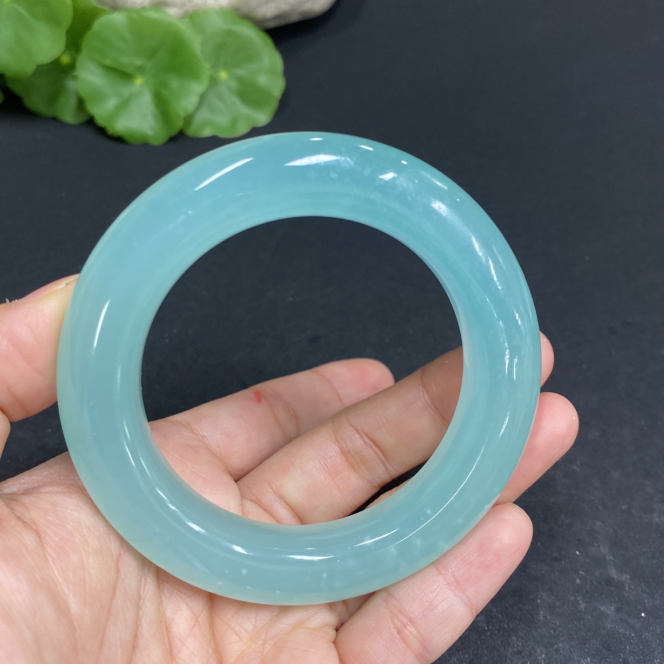H33904192 Xiuyu (Serpentine Jade) Regular Bracelet Size 52.2 Total Weight Approx. 64g