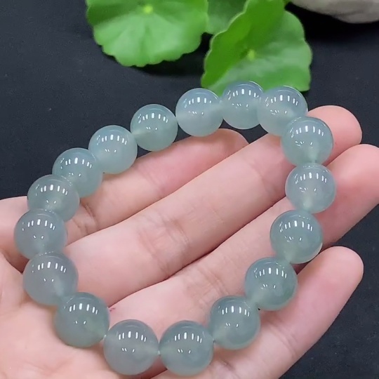 F32819071 Jadeite Bracelet approx. 10mm, Total Weight approx. 33g