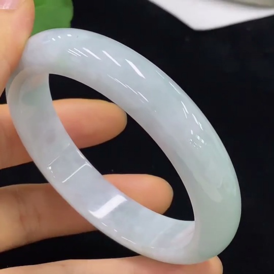 F34023995 Jadeite Round Bracelet Size 57 Total Weight Approx. 57.95g
