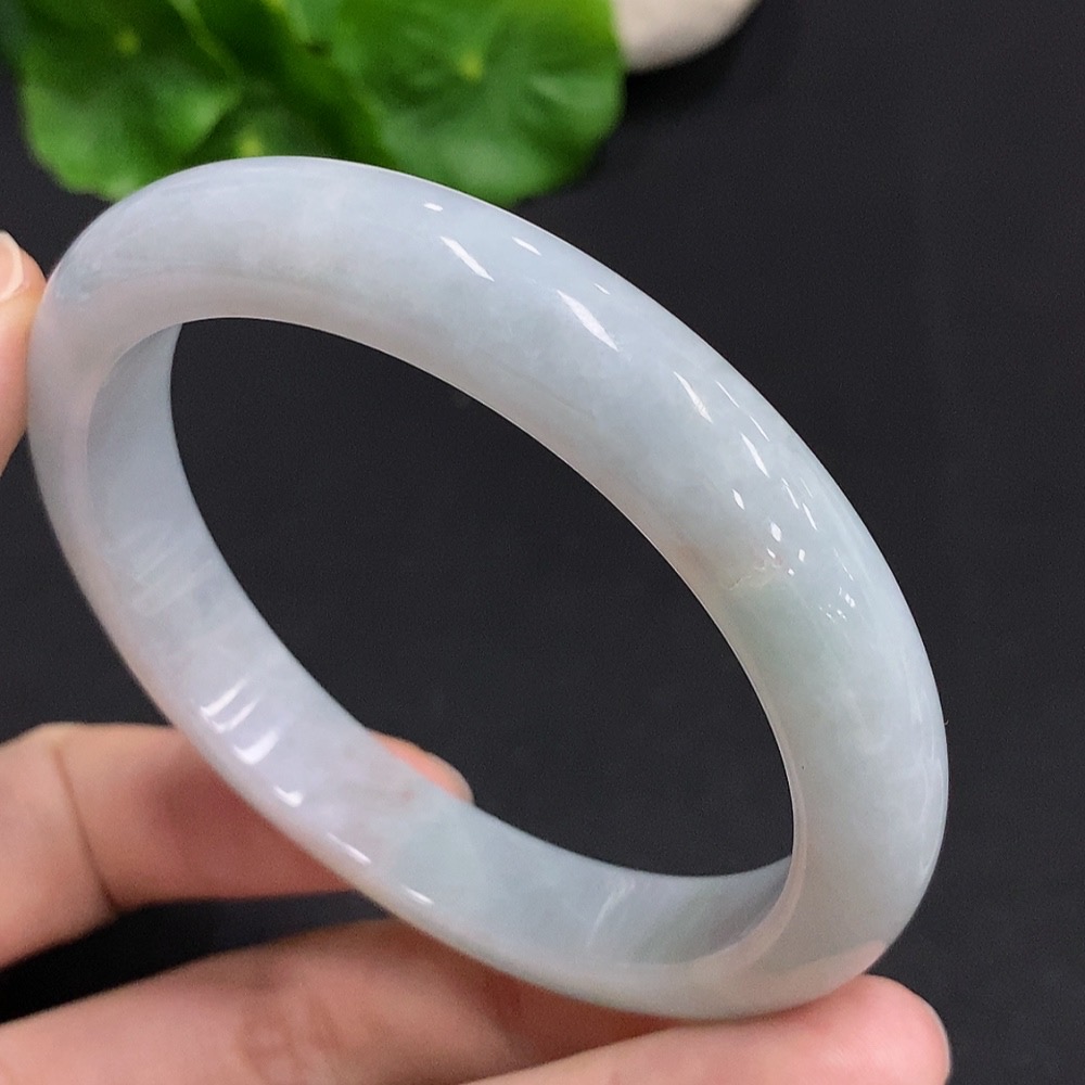F30489942 Jadeite Circle Bracelet Size 59.2 Total Weight Approx. 51.9g