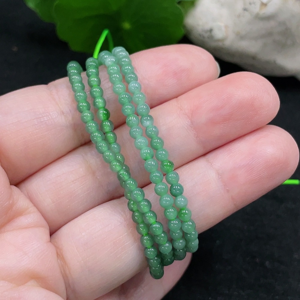 F33827644 Jadeite Bead Necklace Approximately 3mm Total Weight About 7.8g