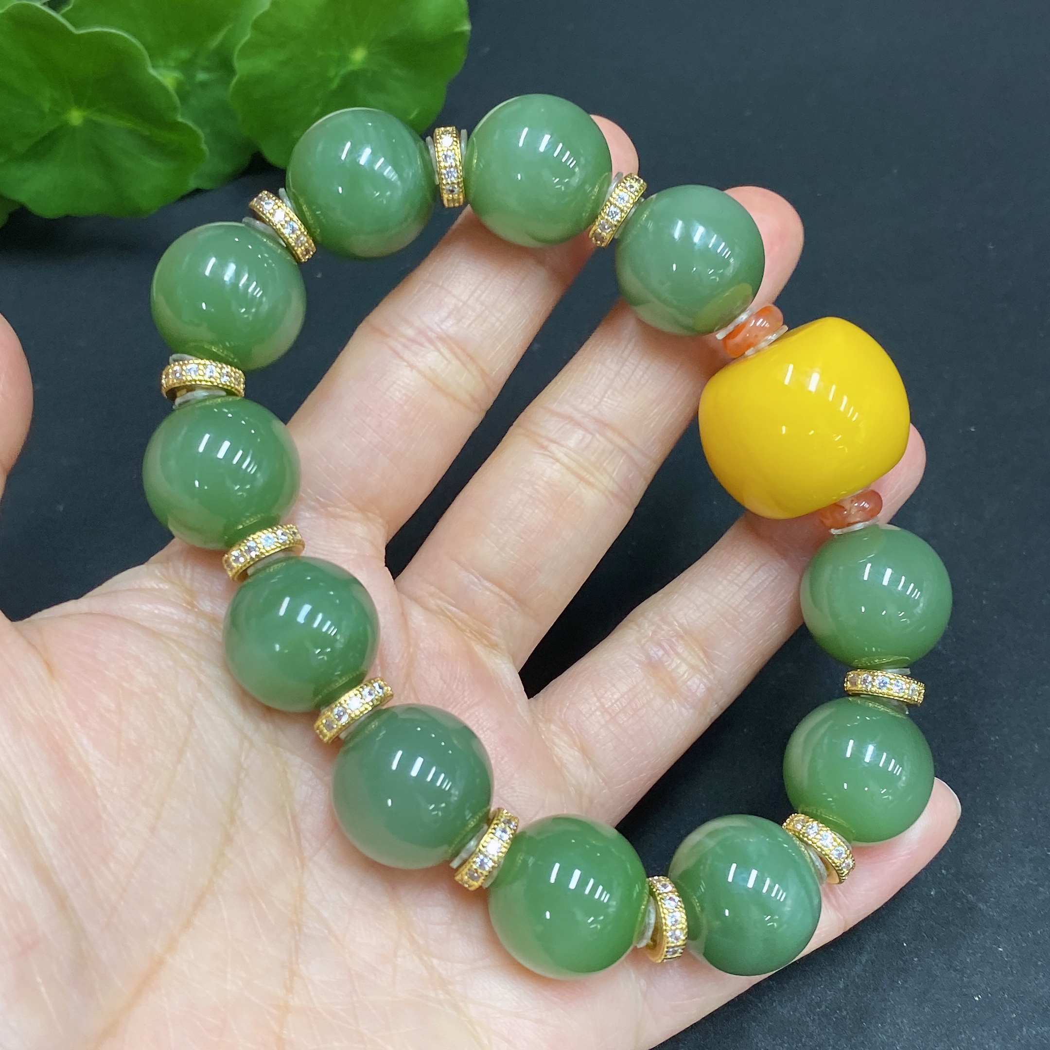 H29405952 Hetian Jade Bracelet Approx.15.8mm Non-gold-inlaid Total Weight Approx.83.6g With Amber and Southern Red Agate
