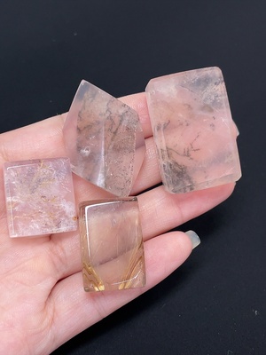 C46539533 水晶饰品 可见有机物 货品总重约52.95克 一手走