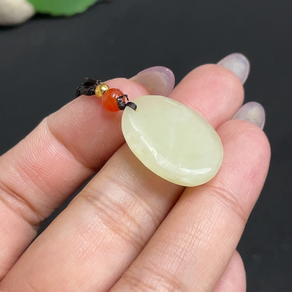 H34956478 Hetian Jade Pendant  Prosperity in Bloom  Total Weight: approx. 4.7g (including rope)