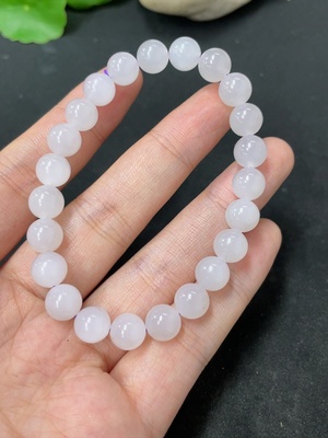 H40775240 和田玉手串   卡7.7mm左右   货品总重约17.5g