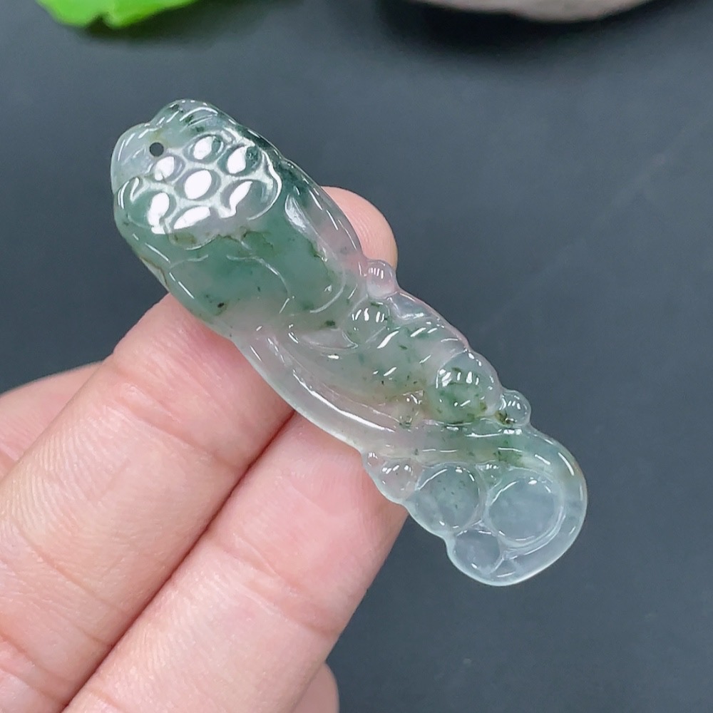 F22538483 Jadeite Lotus Pod Pendant, Total Weight 3.686g