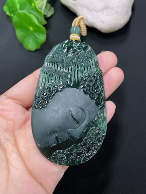F41934701 翡翠挂件佛牌 货品总约重 含绳41.4g