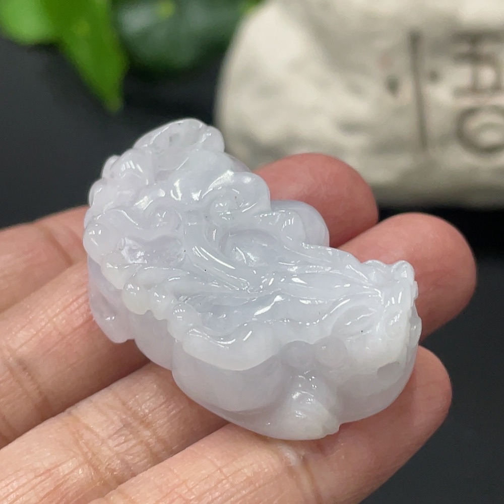 F30494080 Jadeite Pi Xiu pendant, total weight approx. 18.92g