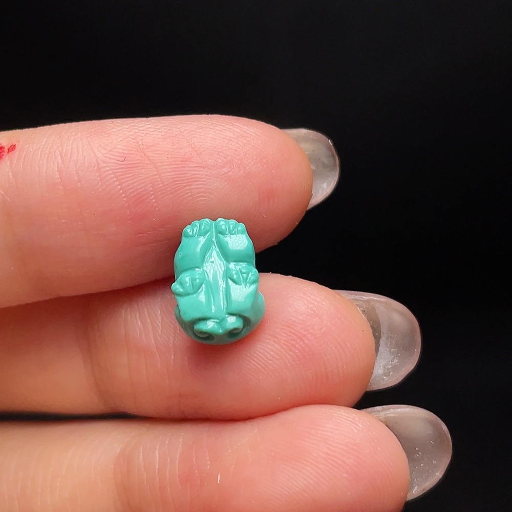 C34989026 Turquoise Pendant Total Weight Approx. 0.7g
