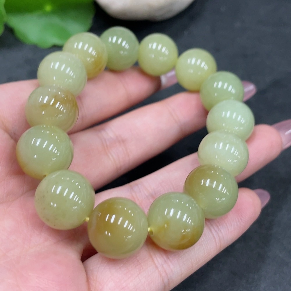 H33944796 Hetian Jade Bracelet, approx. 13.4mm, total weight approx. 57.2g
