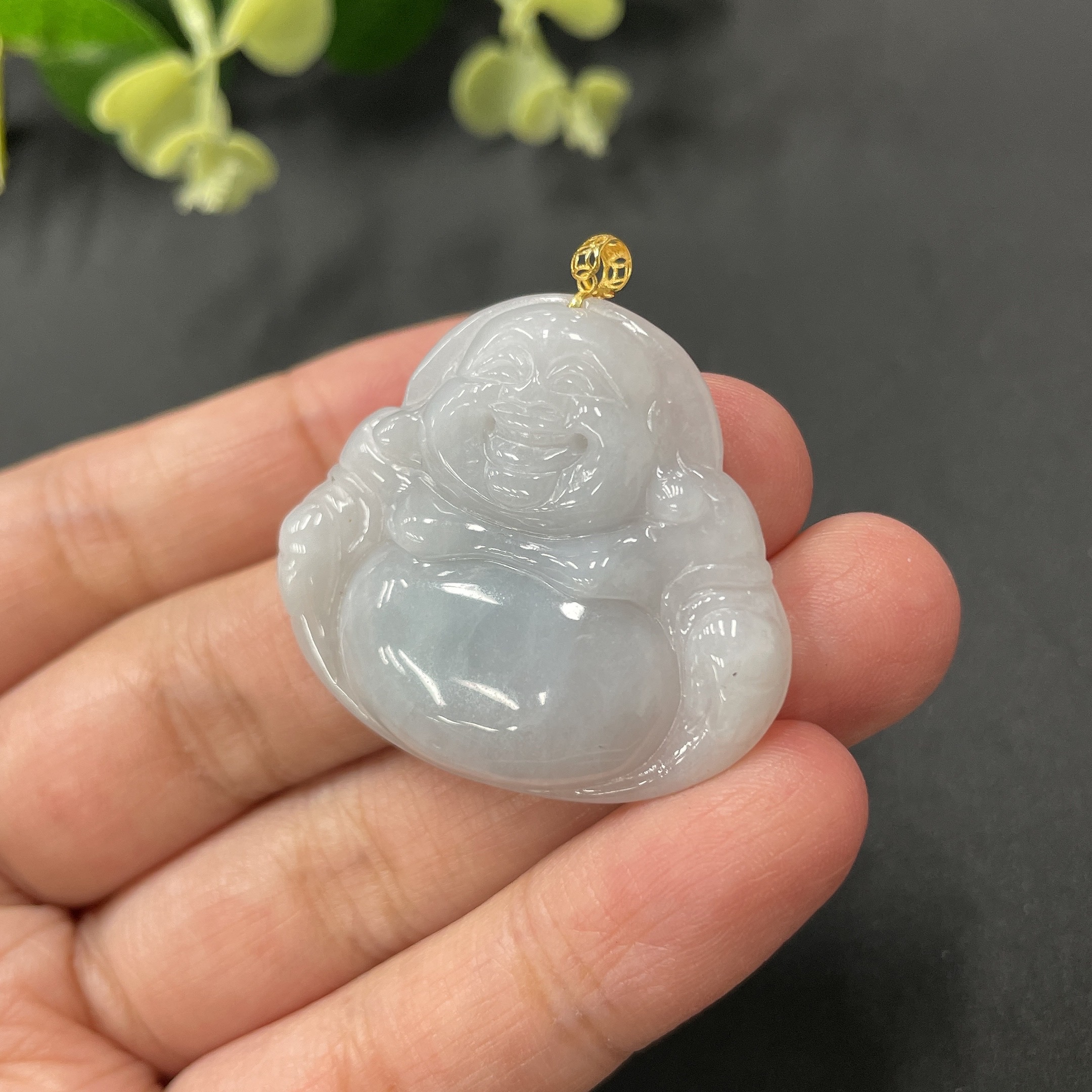 F10100600 Jadeite Buddha Pendant with 18K Gold Clasp