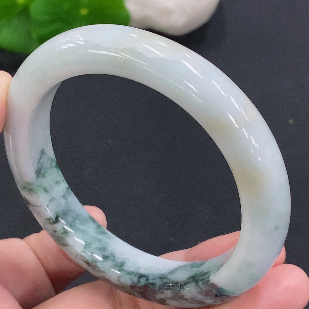 F33882947 Jadeite Round Bangle Size 55 Total Weight Approx. 56.2g (With Colored Polishing Powder) (Containing Other Mineral Components)
