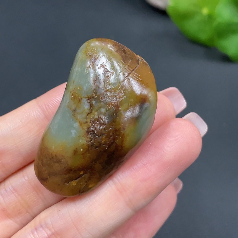 H20272525 Hetian Jade Pendant    God of Wealth    Undetermined Skin Color Origin   Total Weight About 26.4g