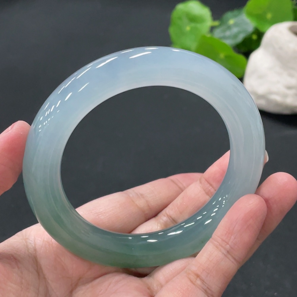 F34019582 Jadeite Round Bangle Size 57.5mm Total Weight Approx. 85.59g