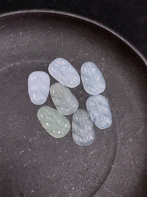 F34035679 Jadeite Pendants Sell as a Lot
