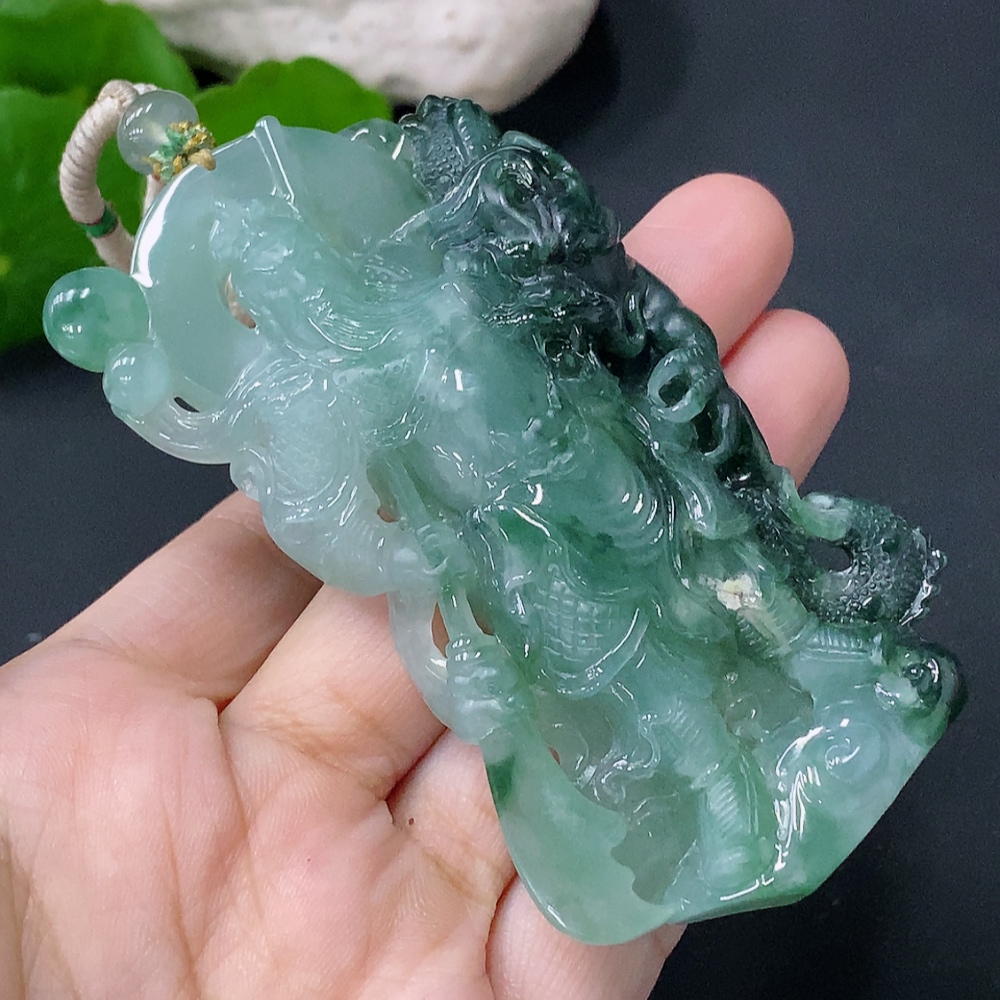 F30573109 Jadeite Pendant Guan Yu Total Weight: Approx. 76.38g (Incl. Rope)