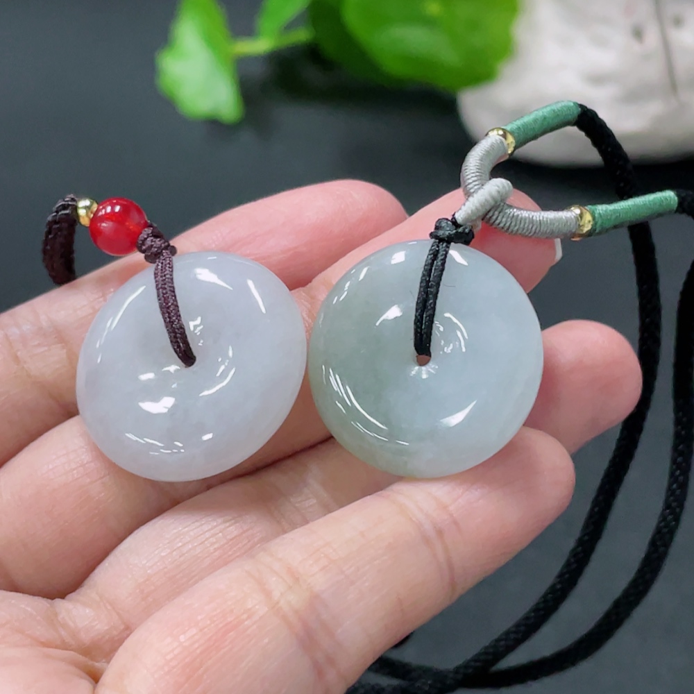 F33935300 Jadeite Safety Button Pendant