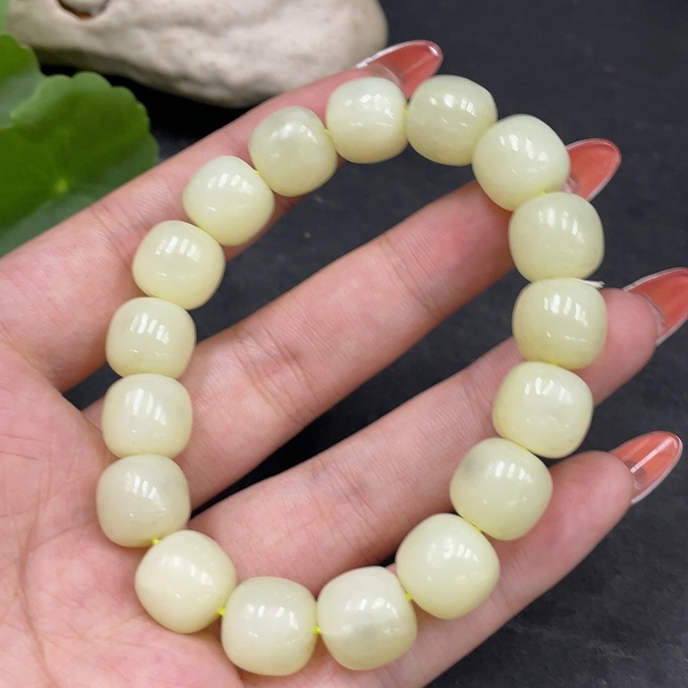 H34979800 Hetian Jade Bracelet   Approx.11.3mm   Total Weight Approx.44.2g