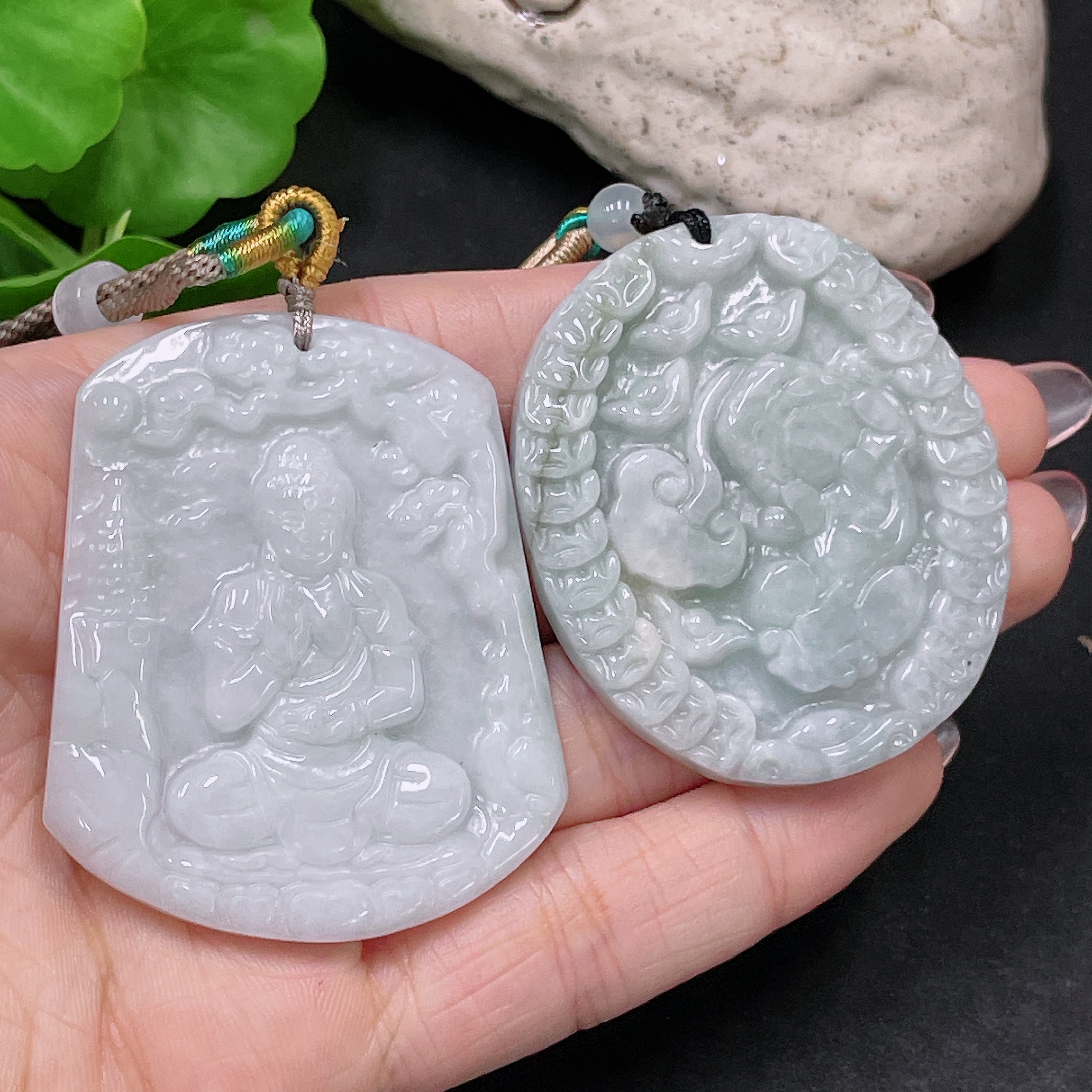 F34959160 Jadeite Pendant Sell as a Lot (Matching Beads Non-A)